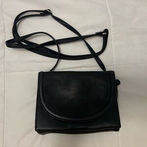 Chic Black Crossbody Bag